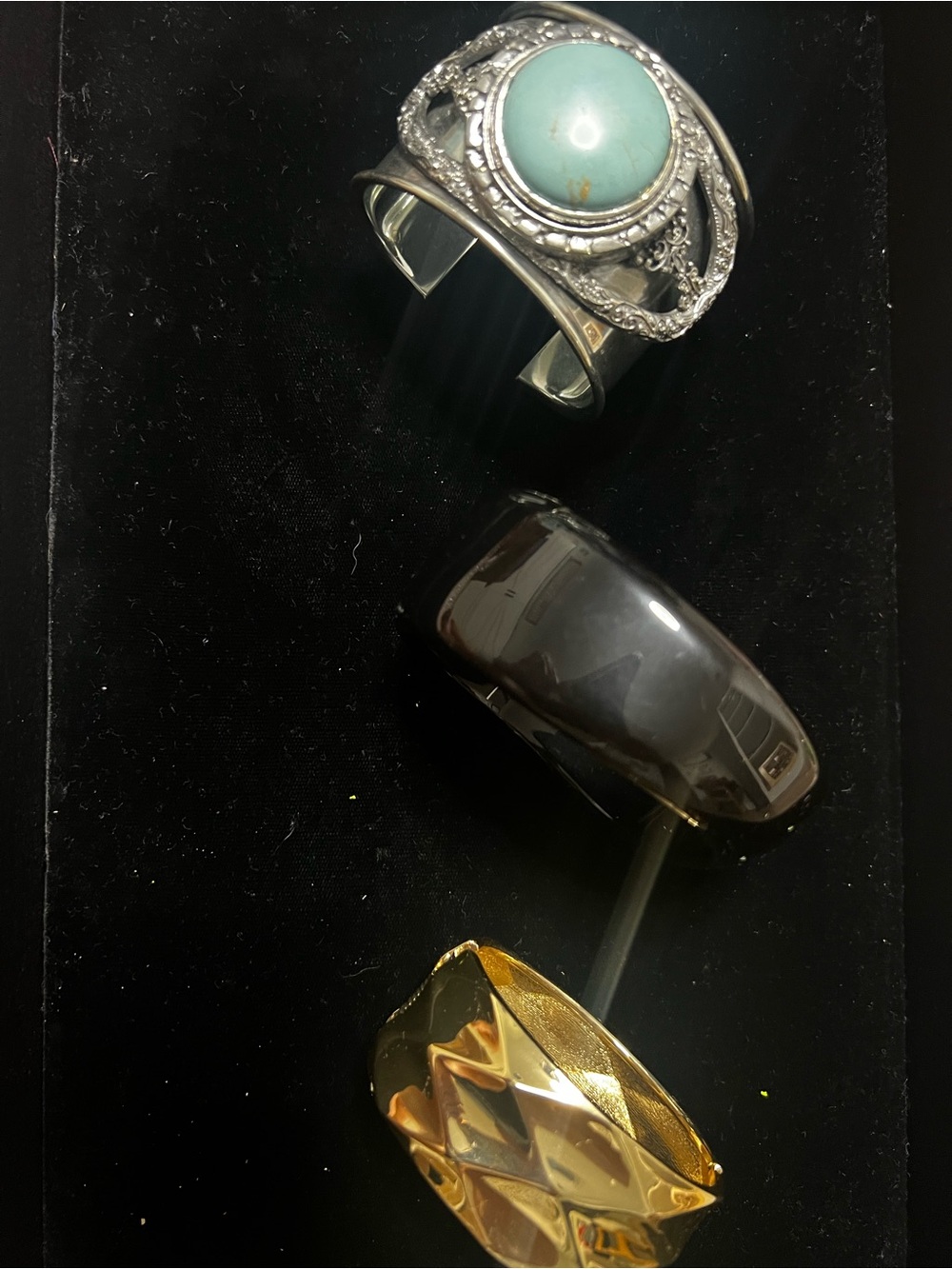 Fashion Jewelry Turquoise, Black and Gold Women 1Cuff .2 Bangle + 1 ring